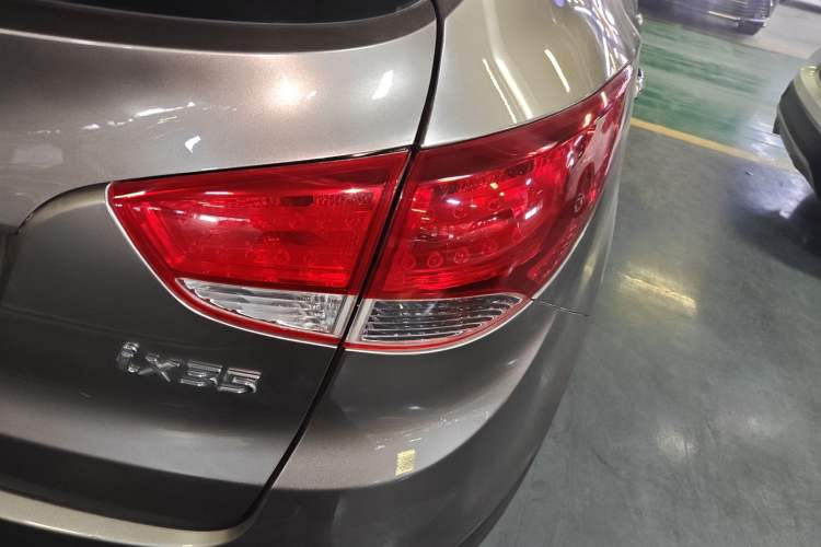 Used Hyundai ix35 2015 2.0L Automatic 2WD Comfort Edition China IV Standard
