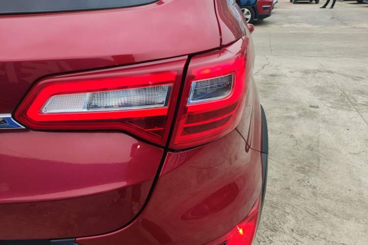 Used BAIC Senova X25 2015 1.5L Automatic Elite Model