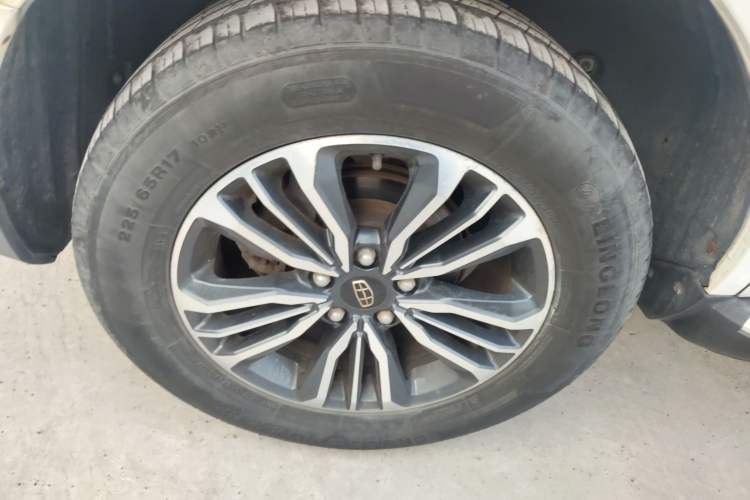 Used Geely Auto Vision X6 2016 1.8L Manual Luxury Edition