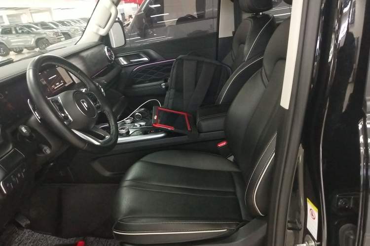 Used Tank 300 2021 City Edition 2.0T—Truly Stylish
