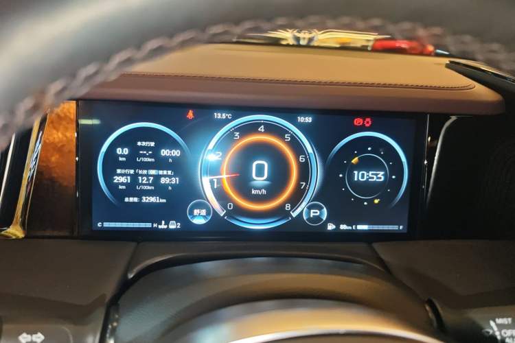 Used GAC Trumpchi M8 2024 Master Series 400T Prestige Edition
