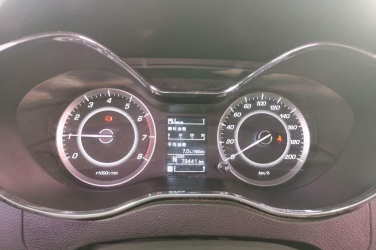 Used Baojun 560 2016 1.8L iAMT Luxury Model