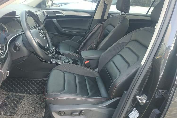 Used Volkswagen Tayron 2019 330TSI Four-Wheel Drive Luxury Version China V Standard
