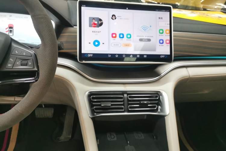 Used BYD Song PLUS New Energy 2023 Champion Edition EV 520KM Prestige Model