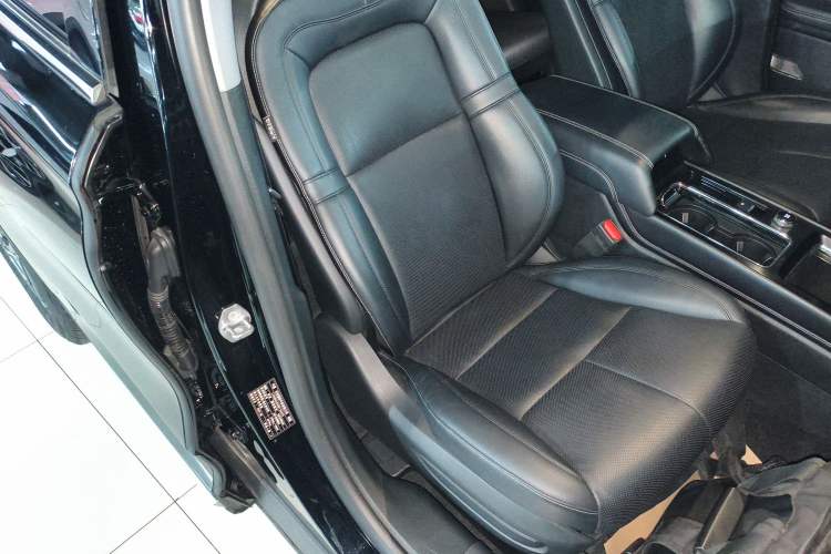 Used Lincoln Corsair 2022 2.0T Two-Wheel Drive Deluxe Edition
