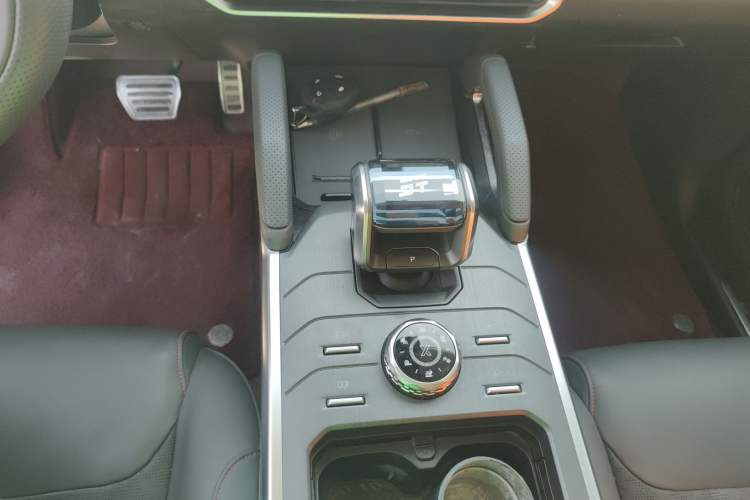 Used JETOUR Traveler 2024 2.0T All-Wheel-Drive Yueye PRO