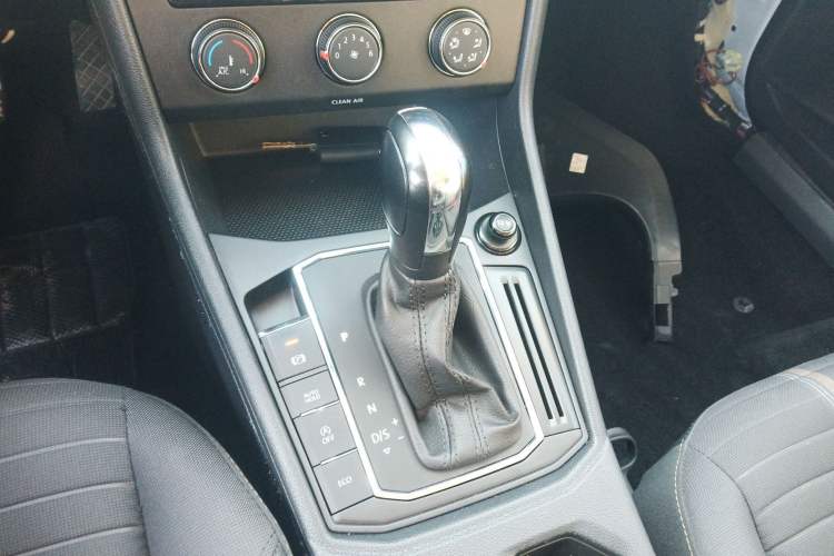 Used Volkswagen Lavida 2021 280TSI DSG Comfort Edition
