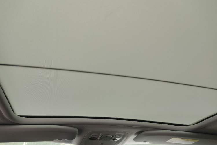 Used Peugeot 2008 2014 1.6L Automatic Fashion Edition
