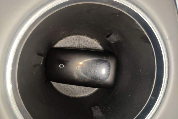 Used  L6 2025 EM-i 140km Starship Edition