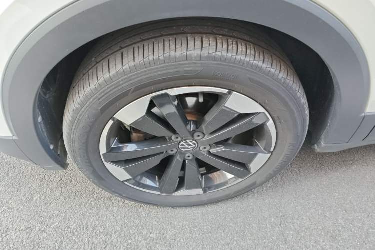 Used Volkswagen Tacqua 2020 1.5L Automatic Yue
