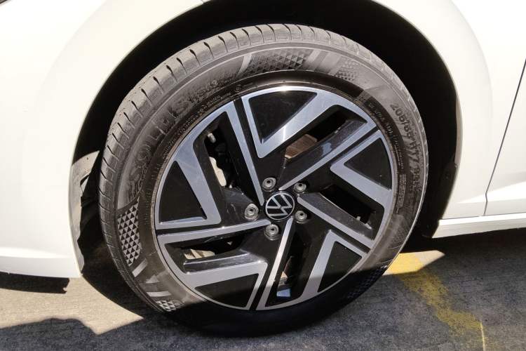 Used Volkswagen Sagitar 2023 300TSI DSG Excellence Edition
