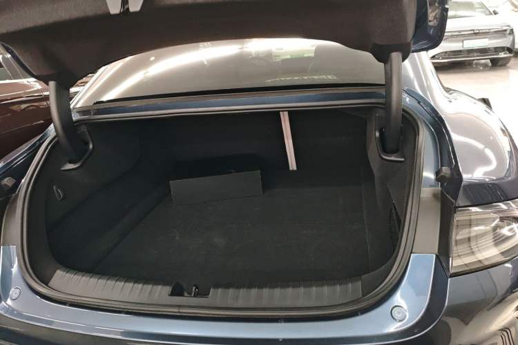 Used  SU7 2024 Four-Wheel-Drive Max Founder's Edition