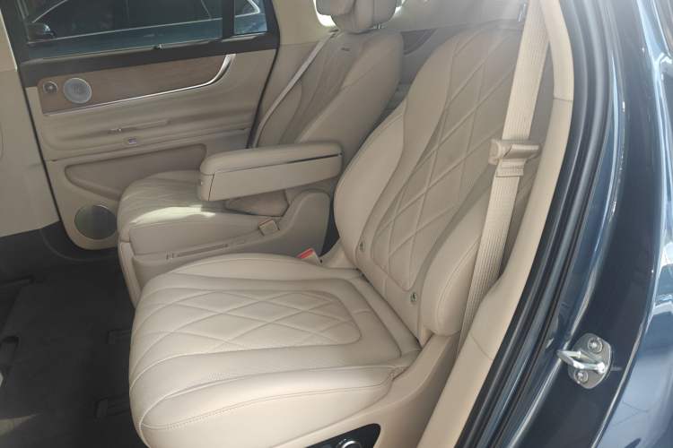 Used Hima AITO M9 2024 Range-Extended Ultra Version 52 kWh 6-Seater Model
