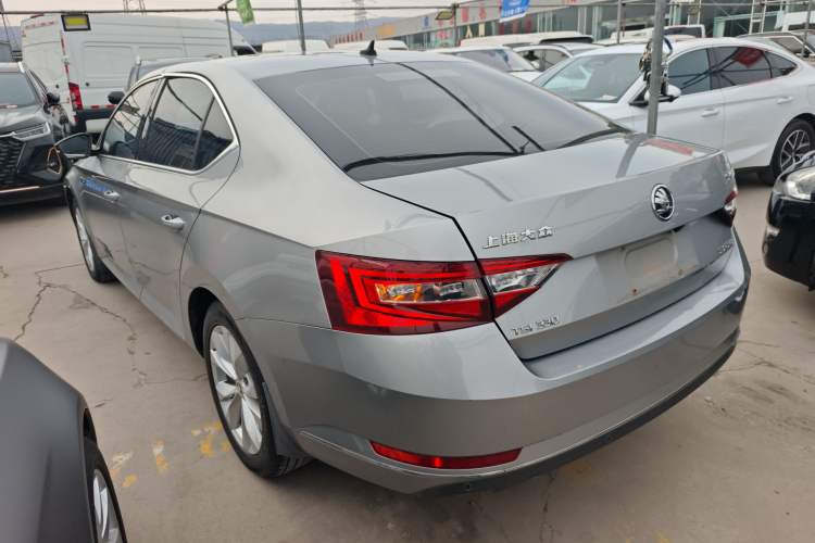 Used Skoda Superb 2016 TSI330 DSG Innovation Edition