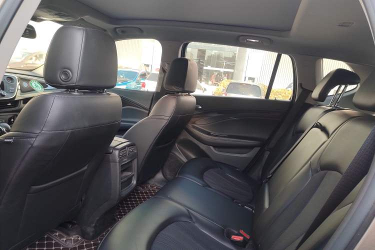 Used Buick Envision 2019 20T Two-Wheel Drive Leading Version China V Standard
