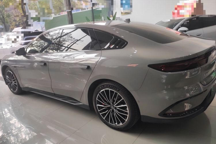 Used BYD Han 2025 EV with 701 km of Laser Radar-Enabled Intelligent Driving