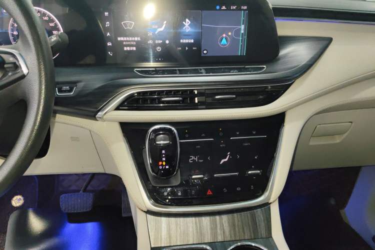 Used Buick GL8 2023 ES Lu Zun Comfort Model
