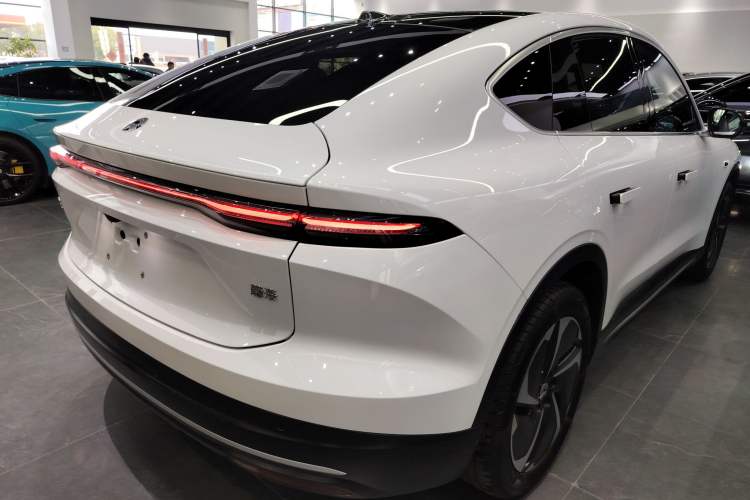 Used Nio EC6 2024 75 kWh
