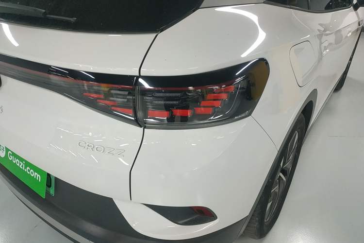 Used Volkswagen ID.4 CROZZ 2024 PURE+ model
