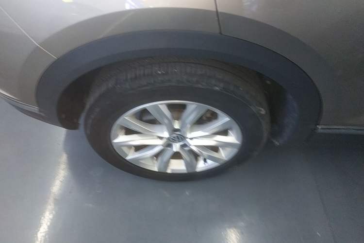 Used Volkswagen T-ROC 2018 230TSI DSG Two-Wheel Drive Advanced Version China V Standard