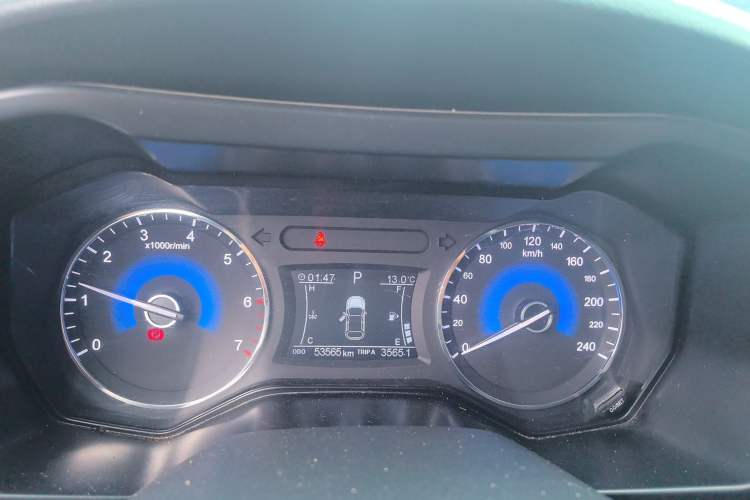 Used Dongfeng Fengon 580 2017 Revised Version 1.5T CVT Luxury Edition