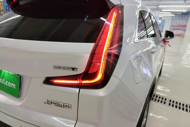 Used Cadillac XT4 2021 28T Two-Wheel Drive Leading Version