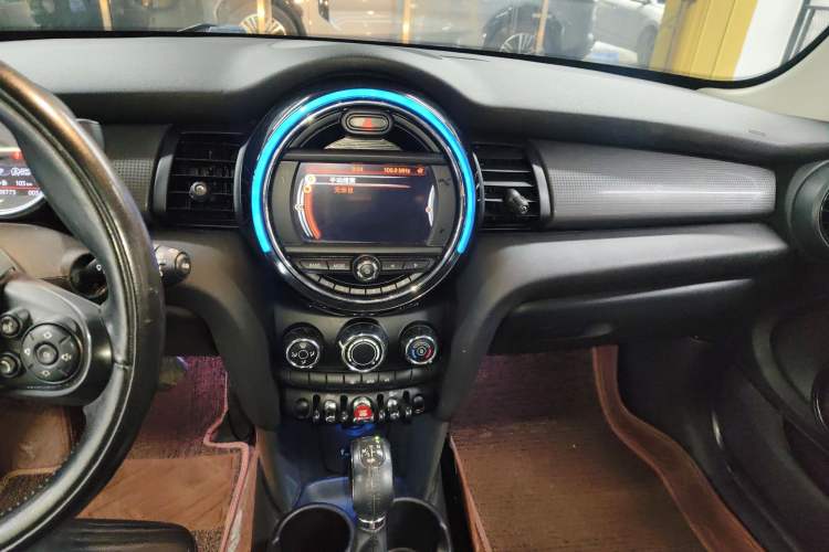 Used  MINI 2016 1.5T COOPER