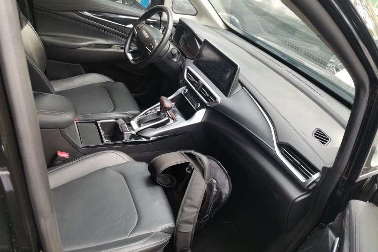 Used SAIC MAXUS G50 2019 1.5T Automatic Luxury Edition China VI Standard
