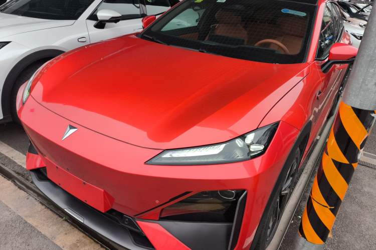 Used Deepal S07 2024 215Max Qiankun Intelligent Driving ADS SE Range-Extended Version