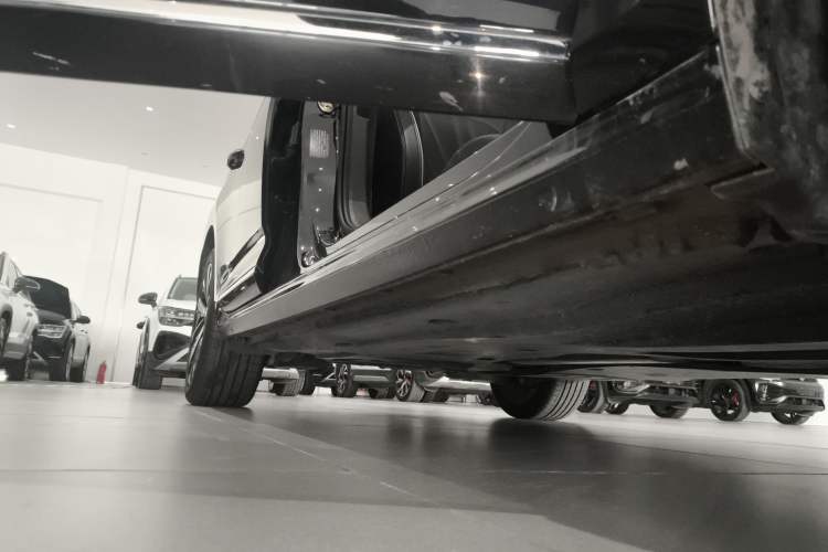 Used Volkswagen Passat 2024 380TSI Dragon Glory Edition
