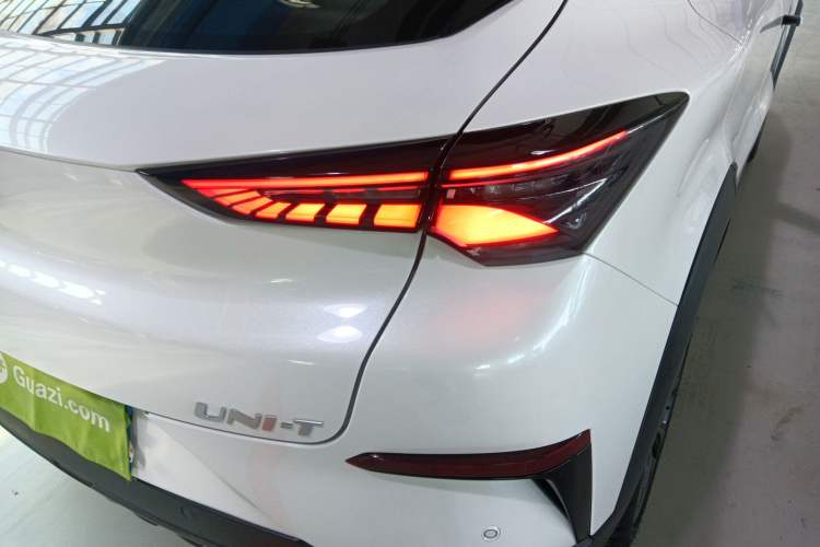 Used Changan UNI-T 2020 1.5T Prestige Version
