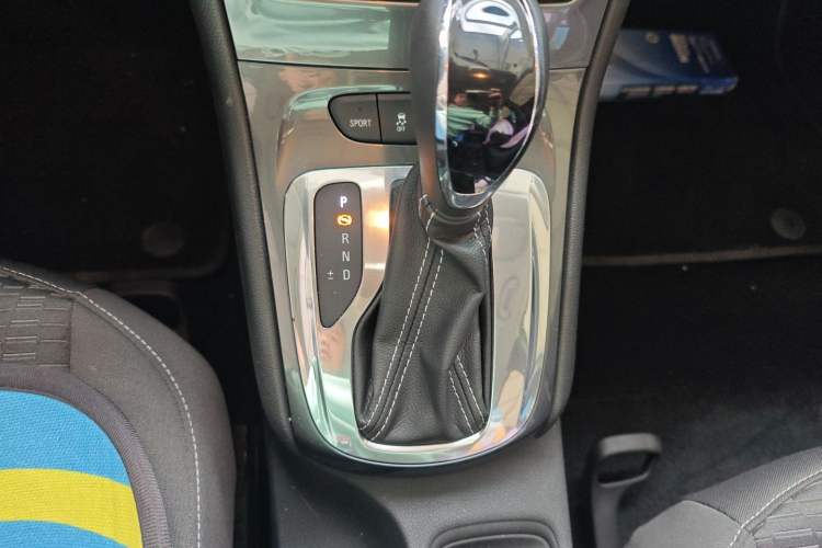 Used Buick Verano 2016 Hatchback 15S Automatic Ambition Model
