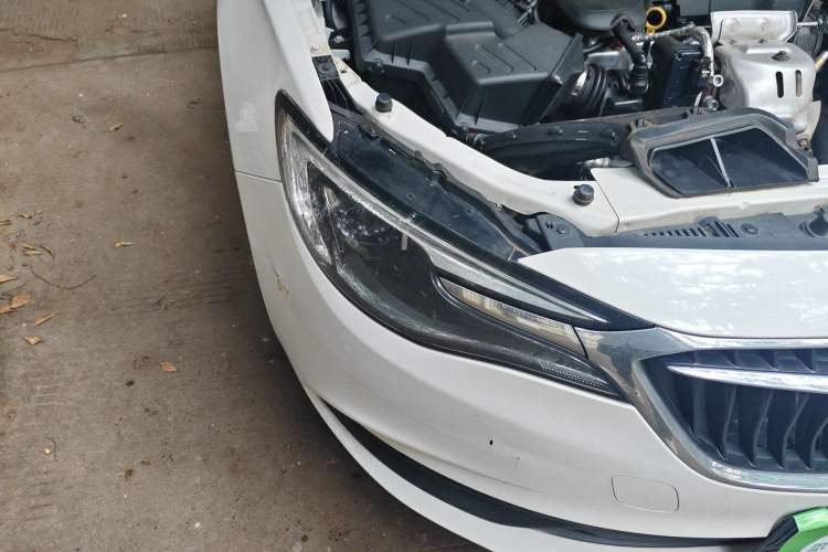 Used Buick GT 2018 18T Automatic Elite Model
