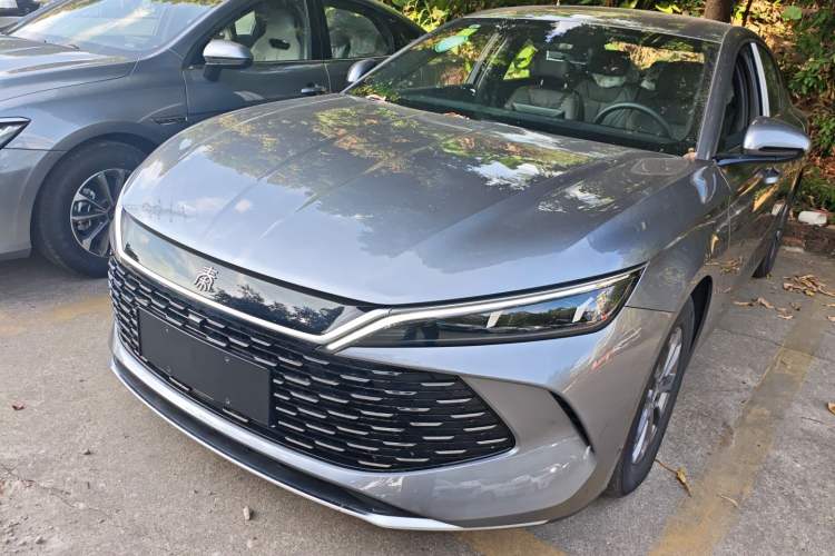 Used BYD Qin L 2024 DM-i 80KM Leading Model
