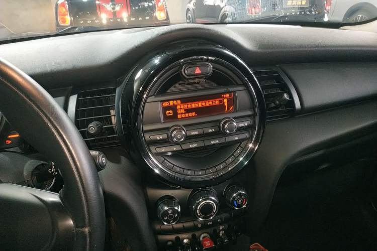 Used  MINI 2015 1.2T ONE Five-Door Edition