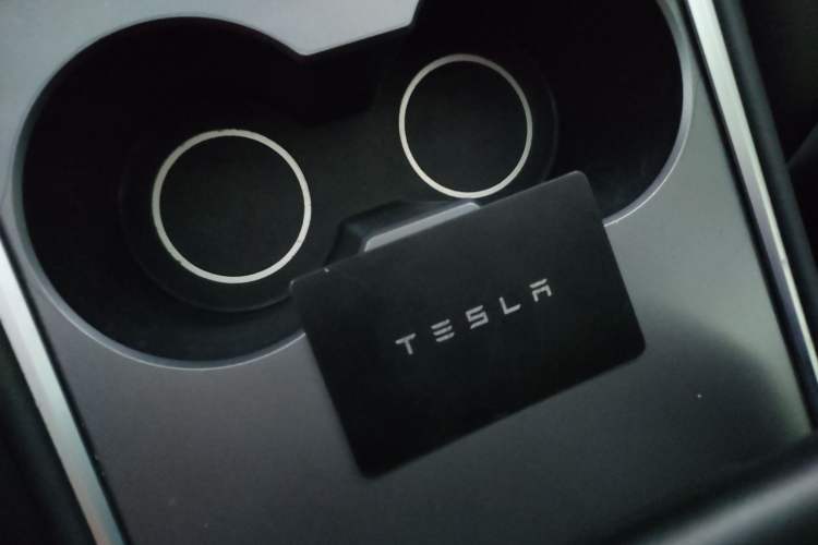 Used Tesla Model Y 2024 Rear-Wheel-Drive Version