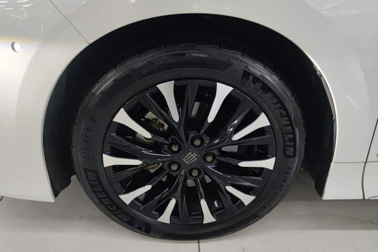 Used Toyota Vellfire 2024 Crown Dual-Engine 2.5L Supreme Executive Edition