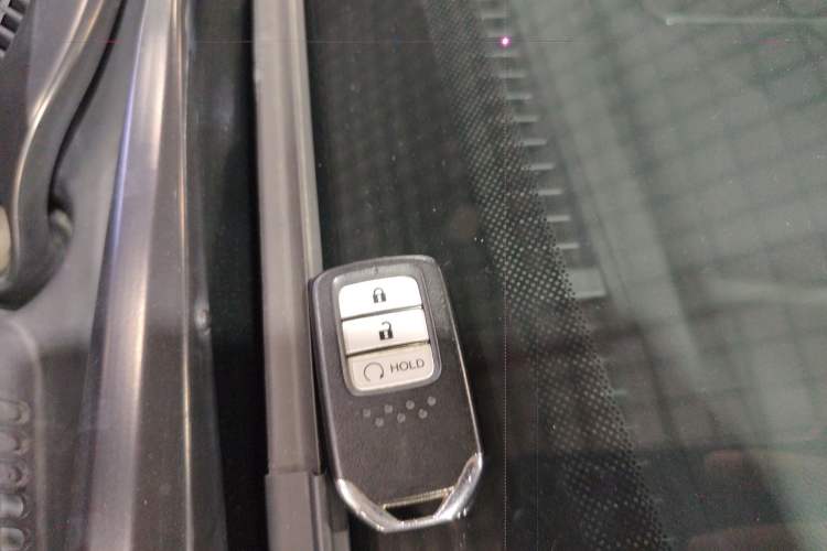 Used Honda Breeze 2021 Rui Hybrid 2.0L 2WD Rui Luxury Edition
