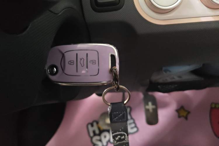 Used Wuling Hongguang MINIEV 2021 Macaron Fashion Edition Lithium-Ion Battery
