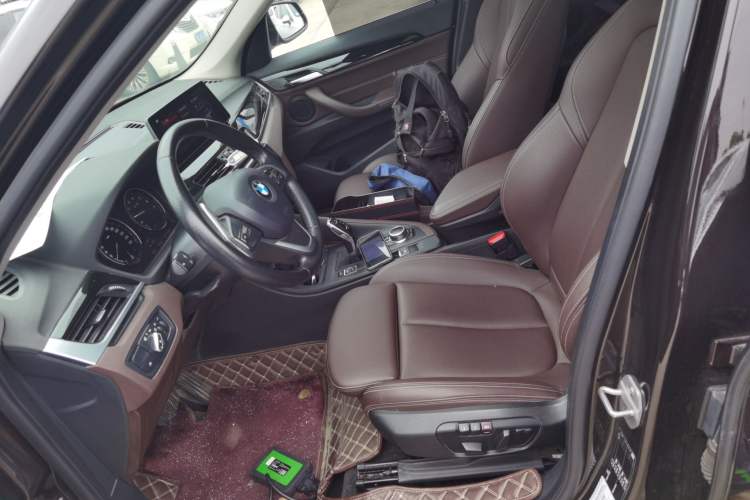 Used BMW X1 2020 sDrive25Li Leading Model
