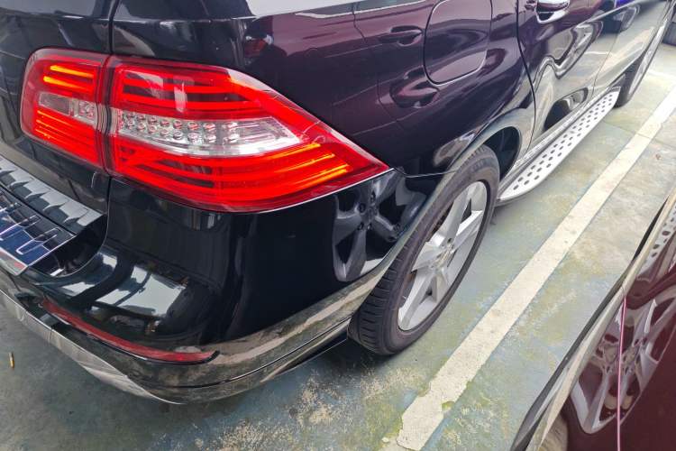 Used Mercedes-Benz M-Class 2014 ML 400 4MATIC Dynamic Model