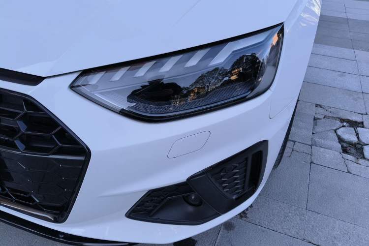 Used Audi A4L 2024 40 TFSI Luxury Dynamic Edition (Starry Night Version)