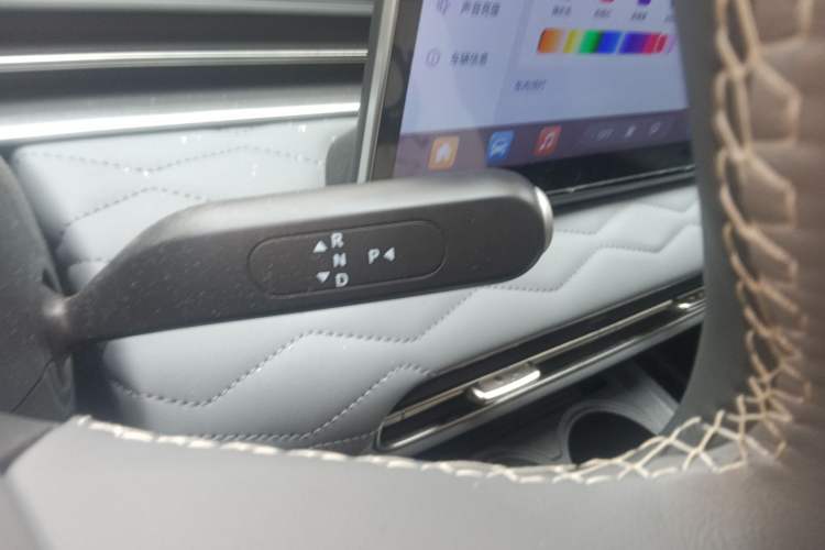 Used Dongfeng NAMMI 01 2024 330 Plus Smart+
