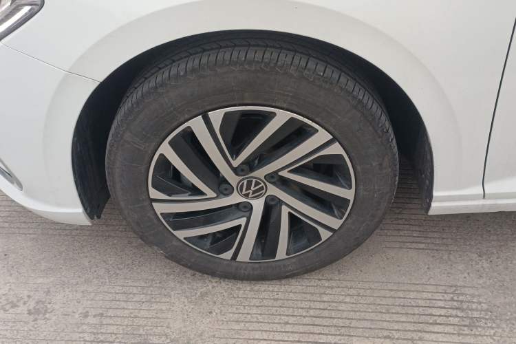 Used Volkswagen Lavida 2024 1.5L Automatic 5 Million Edition
