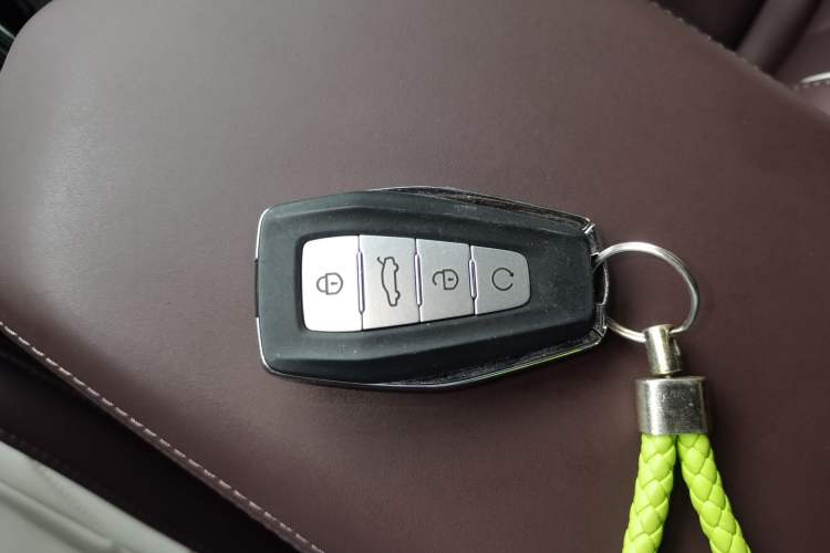 Used Geely Auto Monjaro L 2021 2.0TD DCT EVO Two-Wheel Drive Smart Luxury Version
