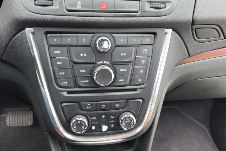 Used Buick Encore 2014 1.4T Automatic Two-Wheel Drive Urban Leading Model
