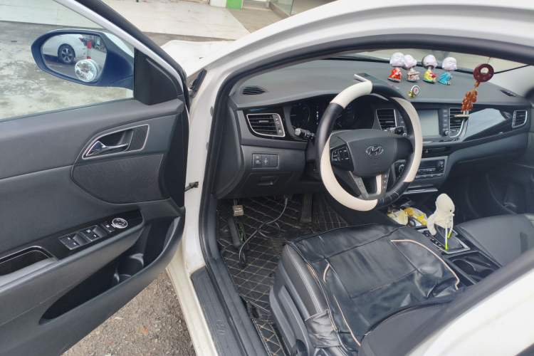 Used Hyundai Mistra 2016 1.8L Automatic Smart GLS