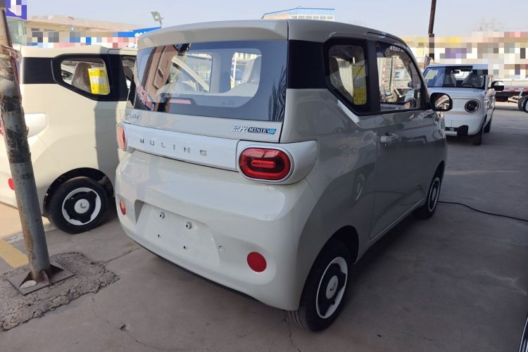 Used Wuling Hongguang MINIEV 2024 3rd Generation 215km Youth Edition