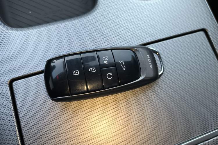 Used AION Y 2023 Plus 610 Enjoy Edition