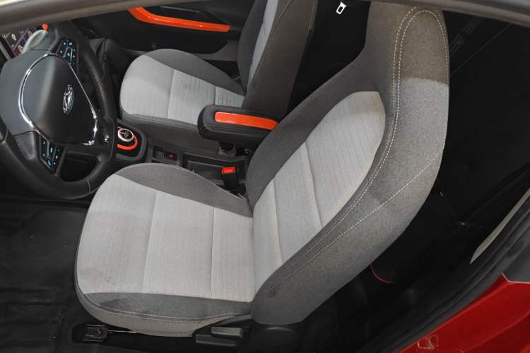 Used Chery Little Ant 2021 150 000 Yuan "Ant Fan" Edition New Ant Xuan Version Lithium-NMC Battery
